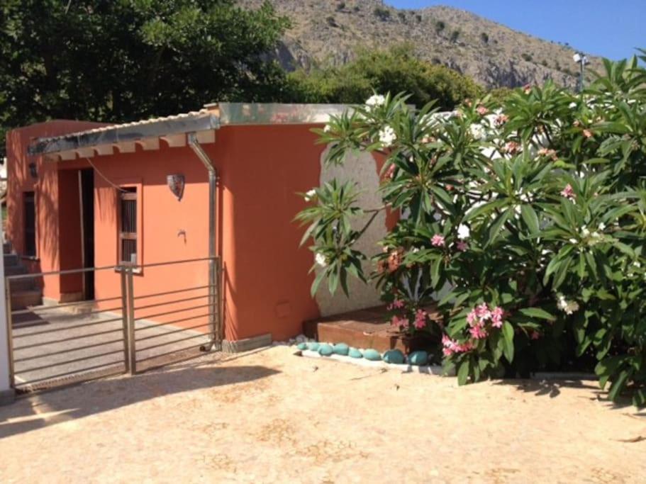 Villa Elloise Palermo Esterno foto